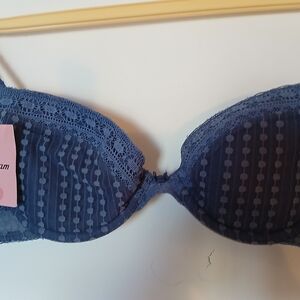 Elegant Lace Dot Bra in Navy